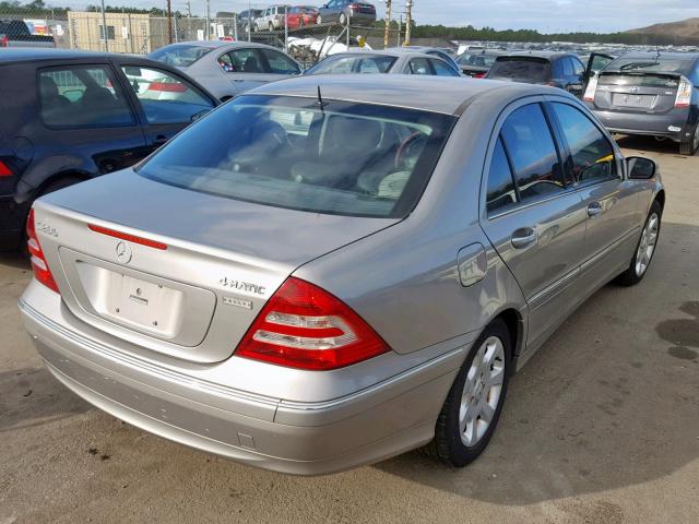 WDBRF92H86F754927 - 2006 MERCEDES-BENZ C GENERATI SILVER photo 4