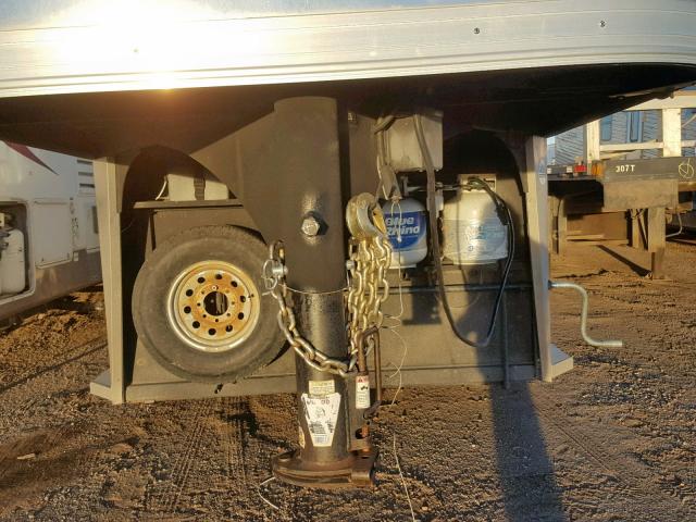 4TGHR3429B2000416 - 2011 LOGA TRAILER WHITE photo 7