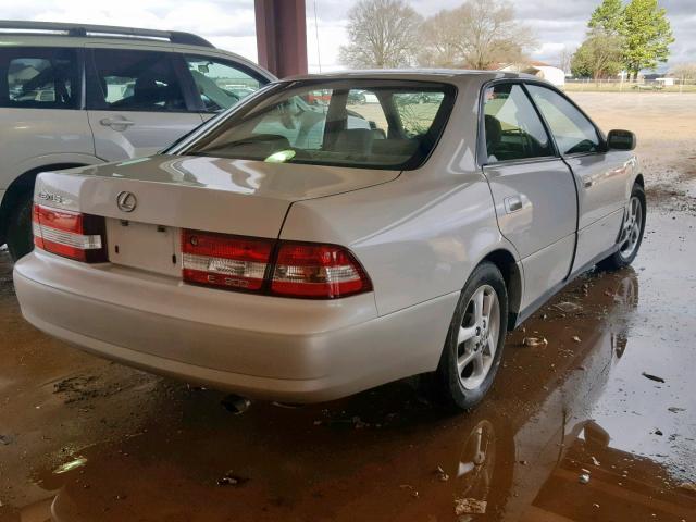 JT8BF28G910314640 - 2001 LEXUS ES 300 WHITE photo 4