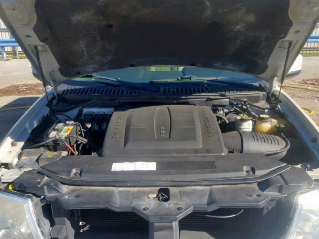 5LMFU27596LJ24246 - 2006 LINCOLN NAVIGATOR 白色 照片 7