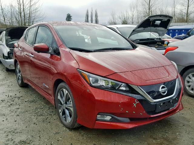 1N4AZ1CP8JC313621 - 2018 NISSAN LEAF S RED photo 1