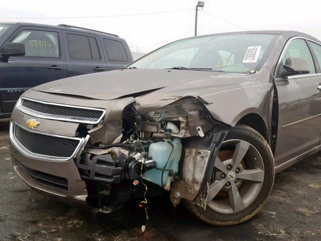 1G1ZC5E04CF104425 - 2012 CHEVROLET MALIBU 1LT BROWN photo 9