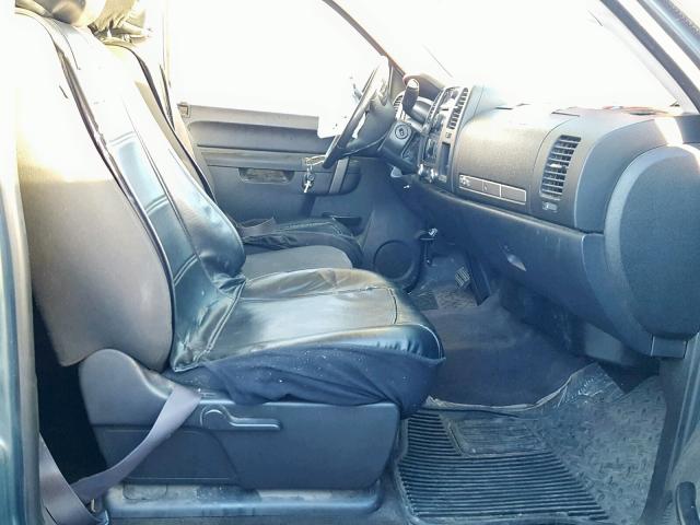 3GCPCSE05BG378632 - 2011 CHEVROLET SILVERADO 黑色 照片 5