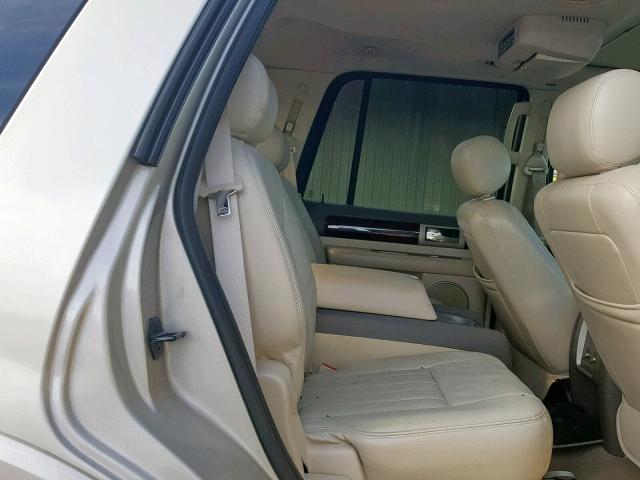 5LMFU27R64LJ28531 - 2004 LINCOLN NAVIGATOR TAN photo 6