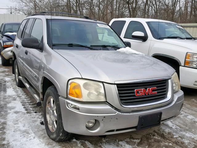 1GKDT13S252157475 - 2005 GMC ENVOY SILVER photo 1