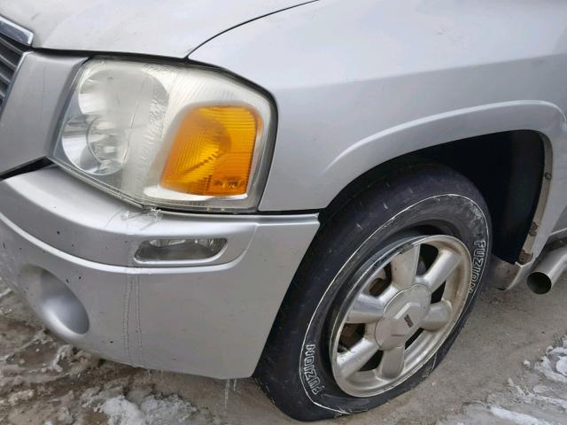 1GKDT13S252157475 - 2005 GMC ENVOY SILVER photo 9