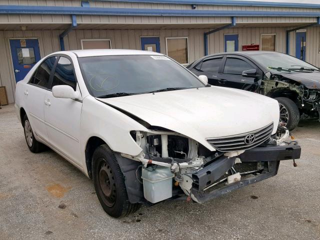 4T1BE32K05U394749 - 2005 TOYOTA CAMRY LE თეთრი ფოტო 1