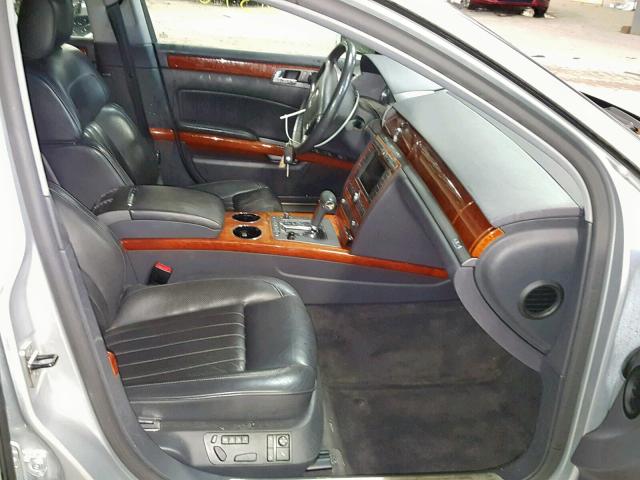 WVWAF93D058001129 - 2005 VOLKSWAGEN PHAETON 4. SILVER photo 5