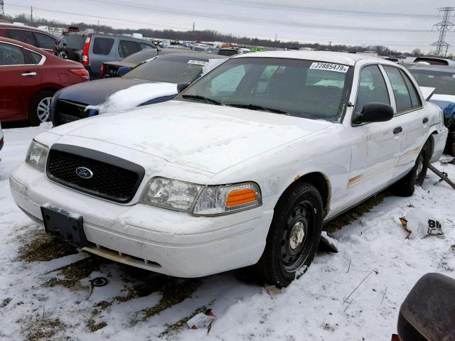 2FABP7BV0BX107730 - 2011 FORD CROWN VICT WHITE photo 2