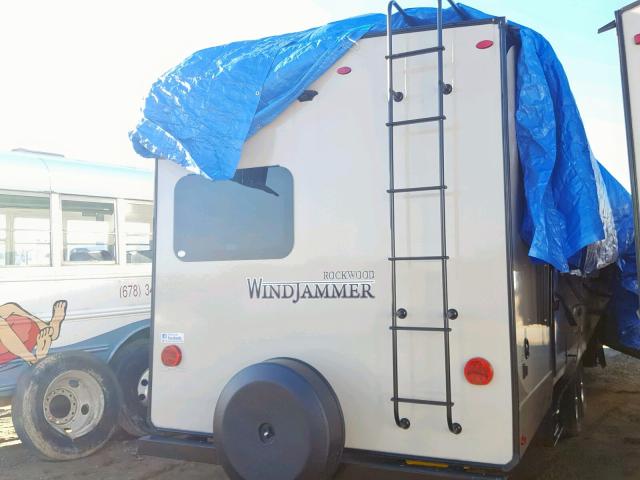 4X4TRLF21J1881987 - 2018 ROCK WINDJAMMER BEIGE photo 4