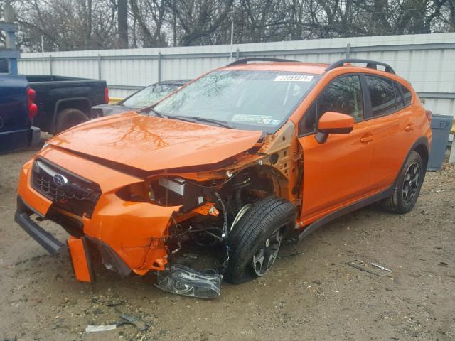 JF2GTABC5JH258795 - 2018 SUBARU CROSSTREK ORANGE photo 2