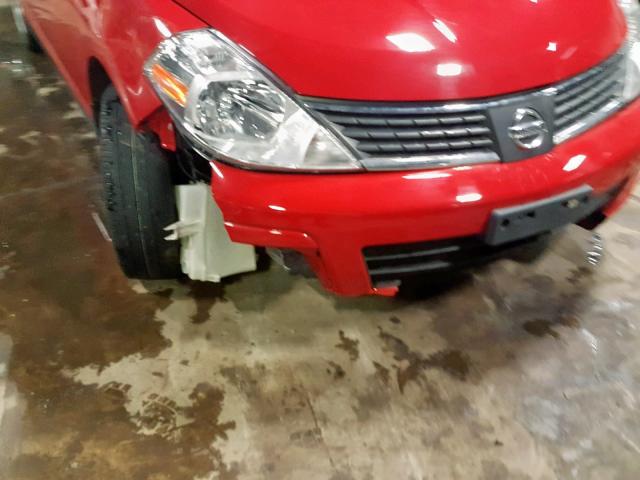 3N1BC13E09L405422 - 2009 NISSAN VERSA S RED photo 9