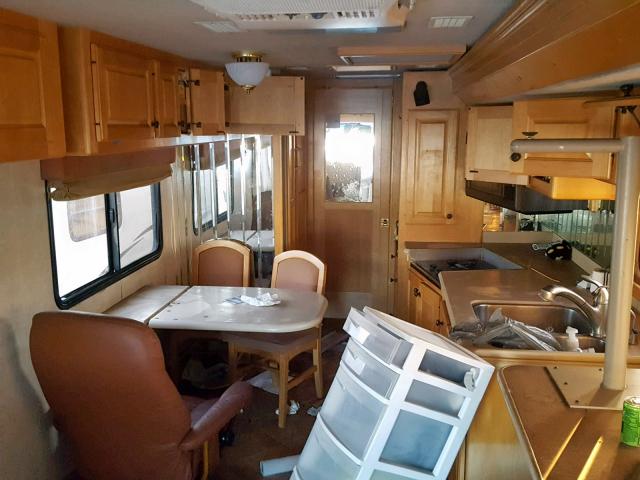 4U7B6EV1121102222 - 2002 COUNTRY COACH MOTORHOME INTRIGUE BEIGE photo 6