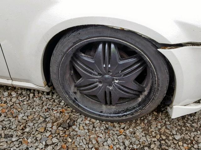 2D4FV47T36H378646 - 2006 DODGE MAGNUM SE WHITE photo 9