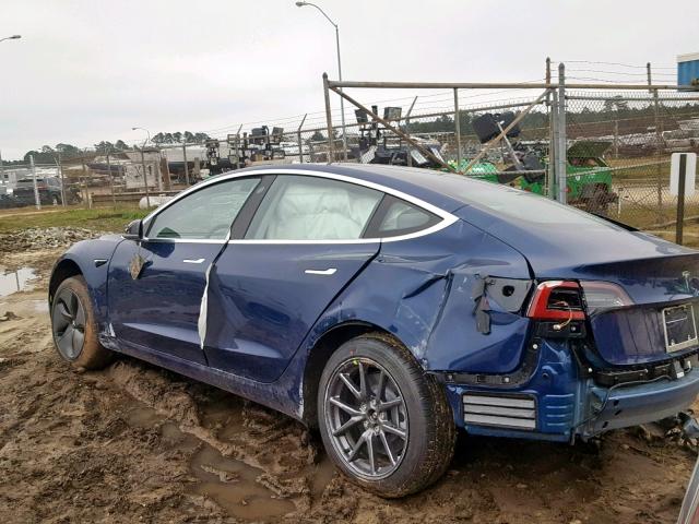 5YJ3E1EA8JF155789 - 2018 TESLA MODEL 3 BLUE photo 3