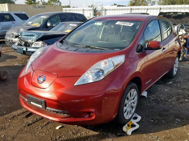 1N4AZ0CP6DC405292 - 2013 NISSAN LEAF S RED photo 2