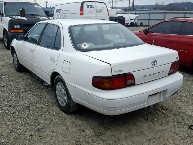 4T1SK12E6SU553583 - 1995 TOYOTA CAMRY LE WHITE photo 3