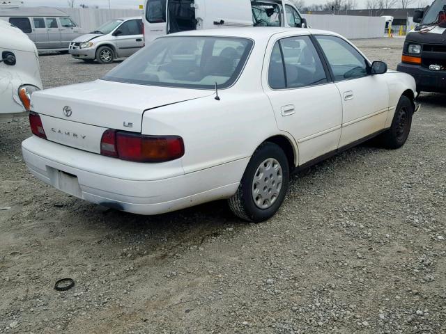 4T1SK12E6SU553583 - 1995 TOYOTA CAMRY LE WHITE photo 4