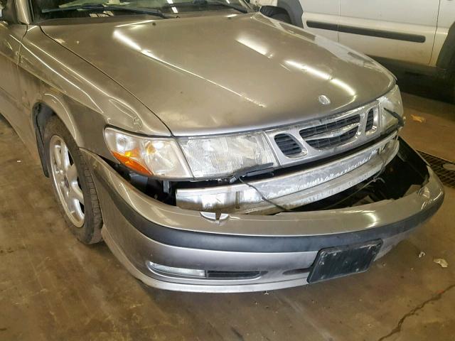 YS3DF75K337013493 - 2003 SAAB 9-3 SE GRAY photo 9