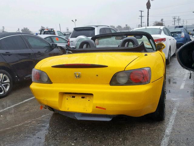 JHMAP11412T005621 - 2002 HONDA S2000 YELLOW photo 4