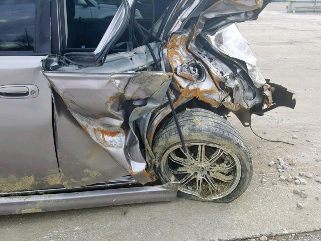 JTLKT334164046250 - 2006 TOYOTA SCION XB Сұр фото 9