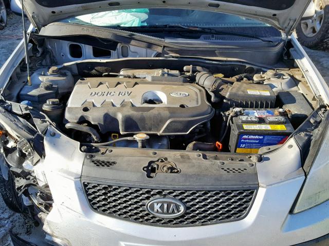 KNADE123066121940 - 2006 KIA RIO SILVER photo 7