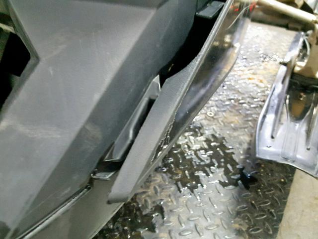 2BPSUFBA6BV000445 - 2011 SKI DOO SNOWMOBILE წითელი ფოტო 17