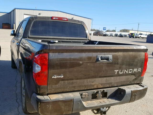 5TFAY5F16KX790019 - 2019 TOYOTA TUNDRA CRE BROWN photo 3