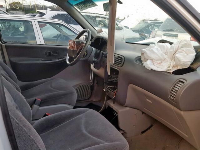 4N2DN1115VD840059 - 1997 NISSAN QUEST XE WHITE photo 5