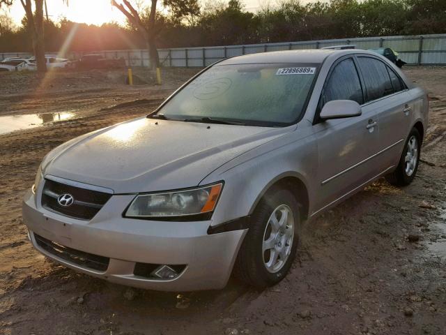 5NPEU46C86H132647 - 2006 HYUNDAI SONATA GLS 金色 照片 2