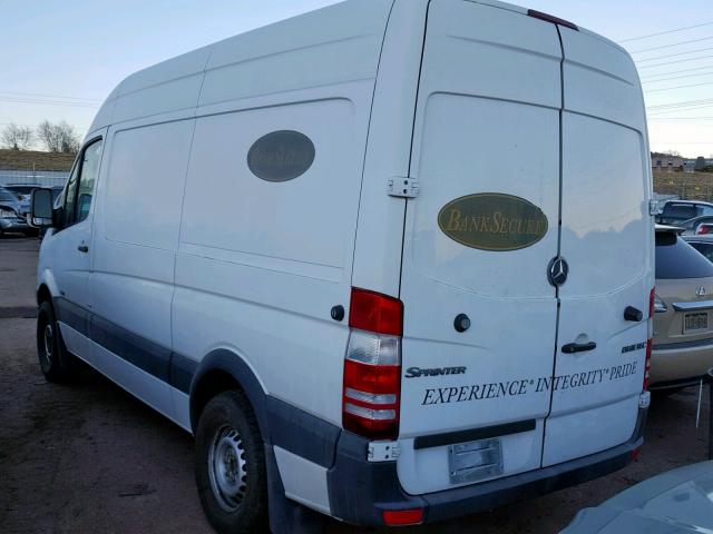 WD3PE7CC3D5734827 - 2013 MERCEDES-BENZ SPRINTER 2 WHITE photo 3