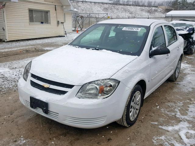 1G1AS58H097189347 - 2009 CHEVROLET COBALT LS WHITE photo 2