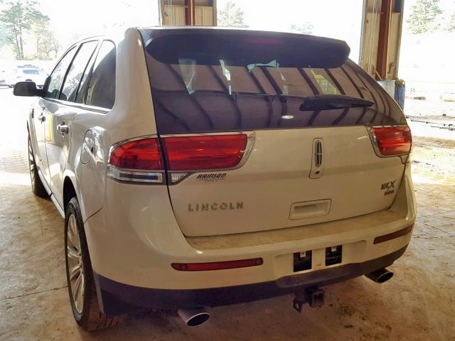 2LMDJ8JK6CBL02148 - 2012 LINCOLN MKX WHITE photo 3