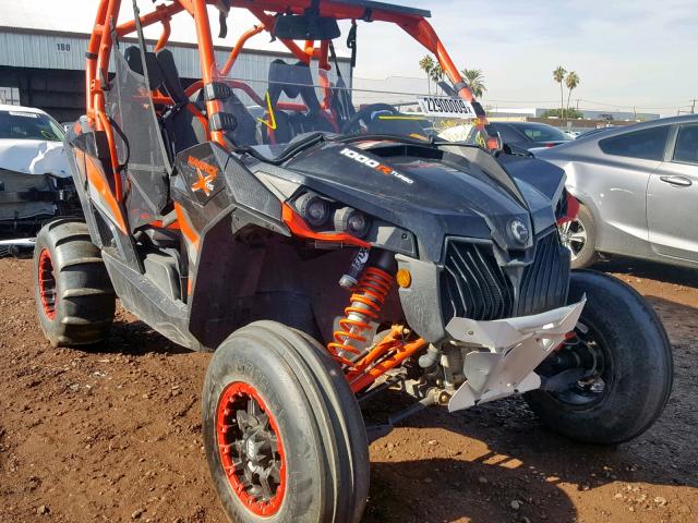 3JBPDAR29GJ001897 - 2016 CAN-AM MAVERICK 1 TWO TONE photo 1