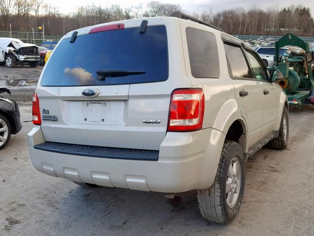 1FMCU93G59KC67596 - 2009 FORD ESCAPE XLT CREAM photo 4