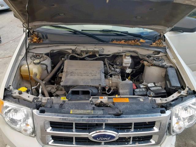 1FMCU93G59KC67596 - 2009 FORD ESCAPE XLT CREAM photo 7