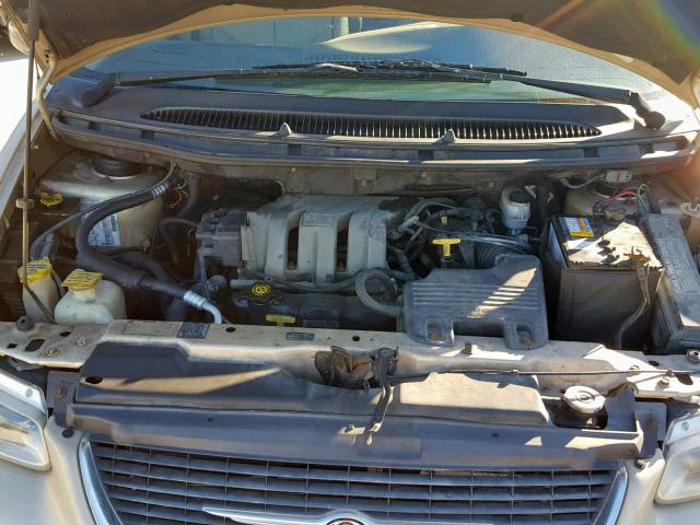 1C4GP54L6XB569722 - 1999 CHRYSLER TOWN & COU GOLD photo 7