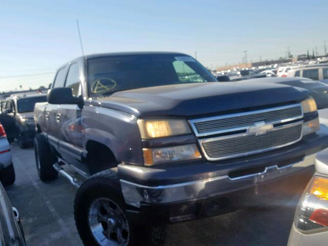 2GCEC13T261114622 - 2006 CHEVROLET SILVERADO BLUE photo 1