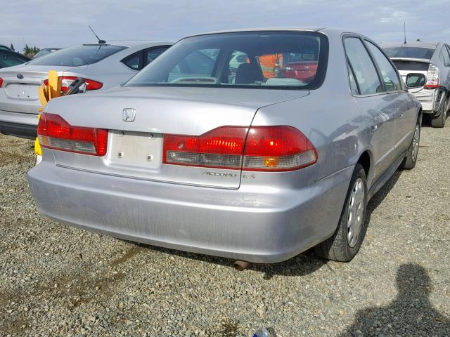 3HGCG66551G700402 - 2001 HONDA ACCORD LX SILVER photo 4