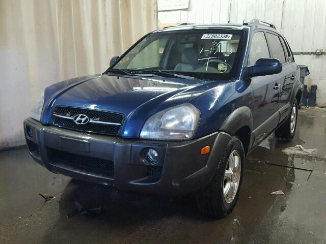 KM8JN72D05U052884 - 2005 HYUNDAI TUCSON GLS 蓝色 照片 2
