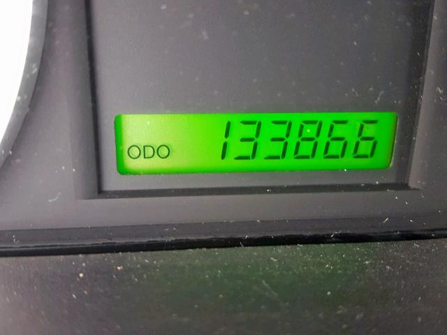 KL1TD5DE0AB075766 - 2010 CHEVROLET AVEO LS RED photo 8