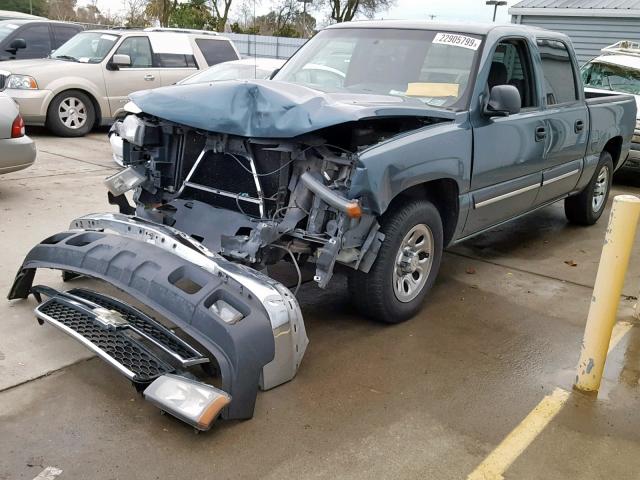 2GCEC13V061355869 - 2006 CHEVROLET SILVERADO BLUE photo 2