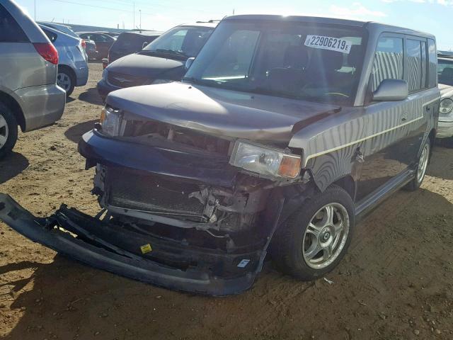 JTLKT324050215116 - 2005 TOYOTA SCION XB TWO TONE photo 2