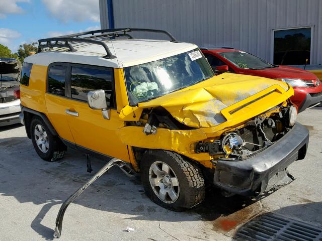 JTEBU11F88K051389 - 2008 TOYOTA FJ CRUISER YELLOW photo 1