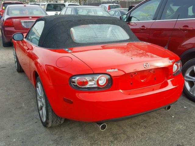 JM1NC25F660113577 - 2006 MAZDA MX-5 MIATA RED photo 3