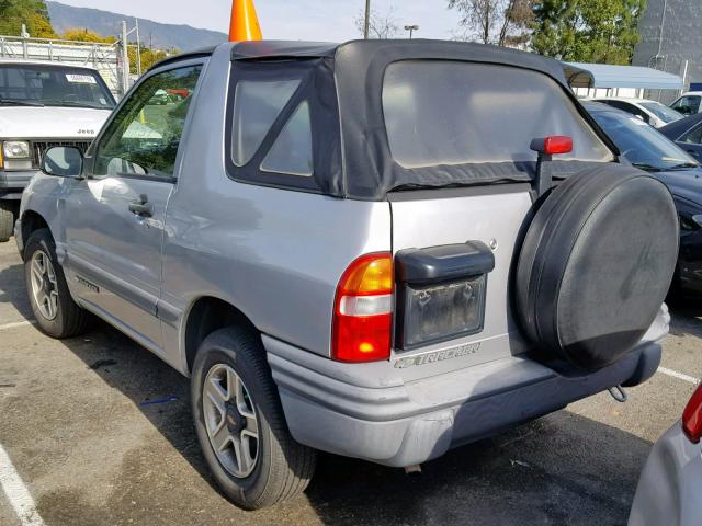 2CNBE18CX26904264 - 2002 CHEVROLET TRACKER SILVER photo 3