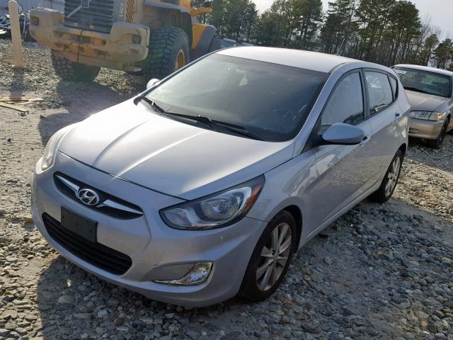 KMHCU5AE1CU055669 - 2012 HYUNDAI ACCENT GLS SILVER photo 2