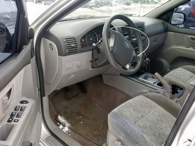 KNDJC735385828697 - 2008 KIA SORENTO EX SILVER photo 9