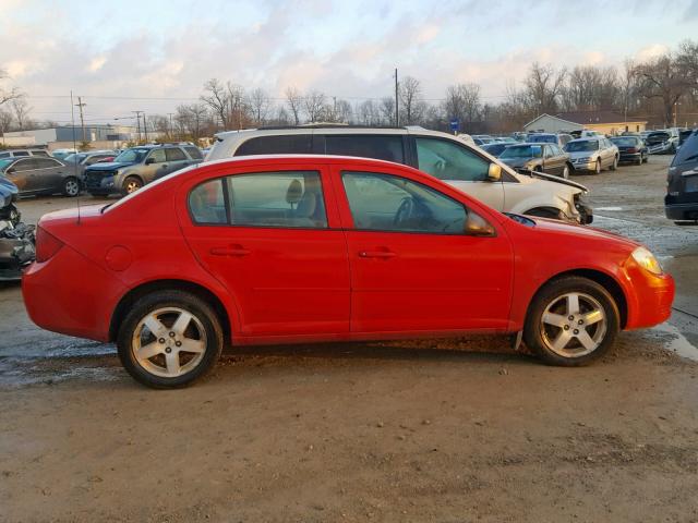 1G1AK52F557666159 - 2005 CHEVROLET COBALT RED photo 9