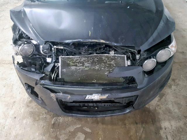 1G1JD5SB4D4119391 - 2013 CHEVROLET SONIC LT ნაცრისფერი ფოტო 7